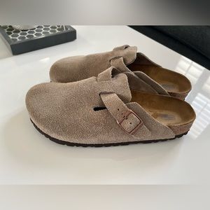 Boston Birkenstocks size 40